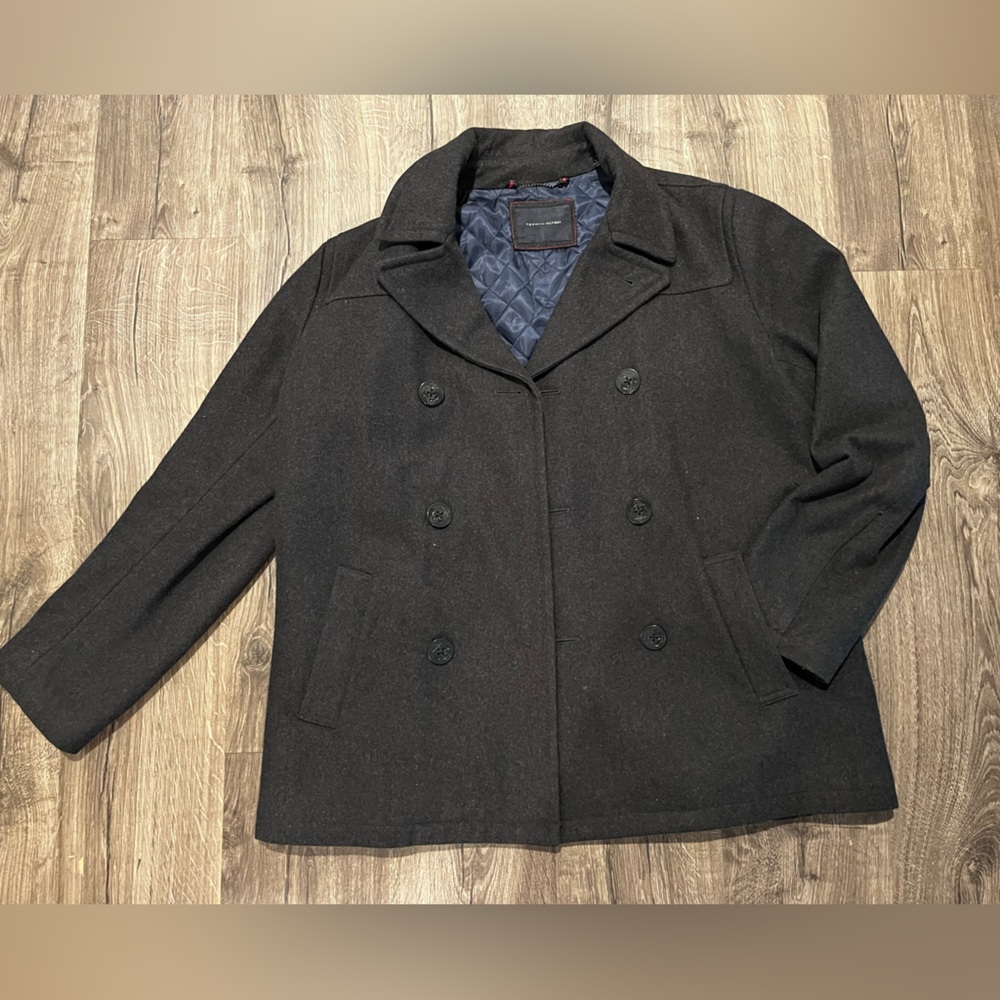 Tommy Hilfiger men’s peacoat